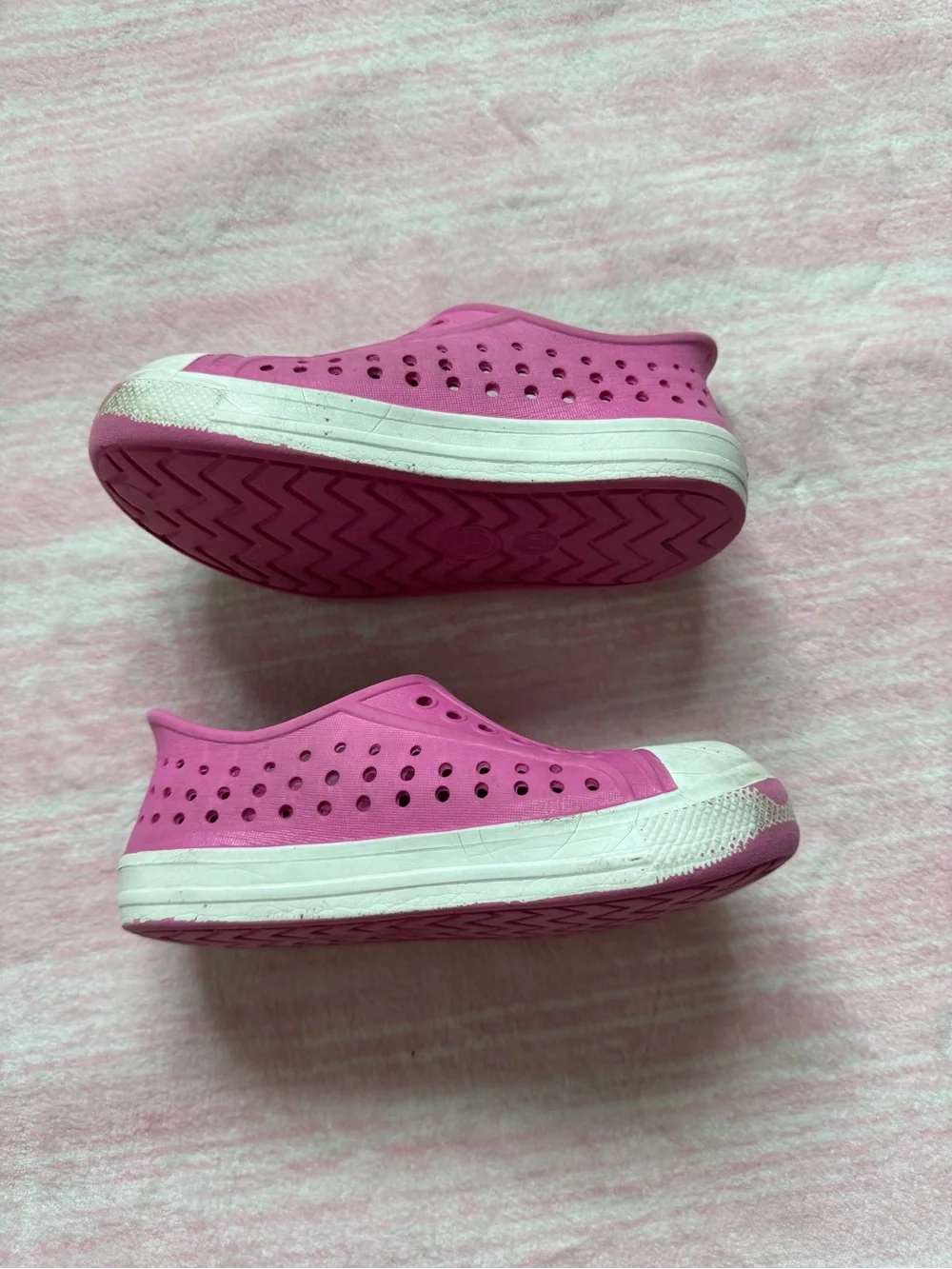 wonder nation Pink Slip-On Water-Friendly Kids Shoes with White Toe Caps